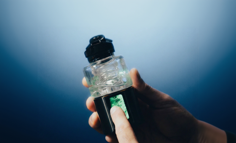 DaVinci EQ electric dab rig lifestyle photo