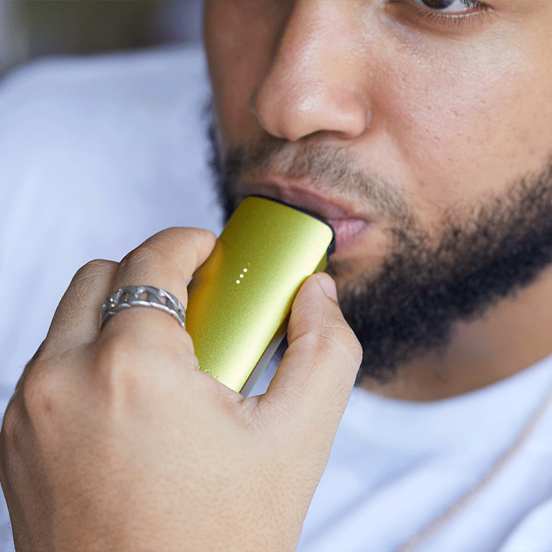 DaVinci MIQRO-C in Yellow lifestyle photo