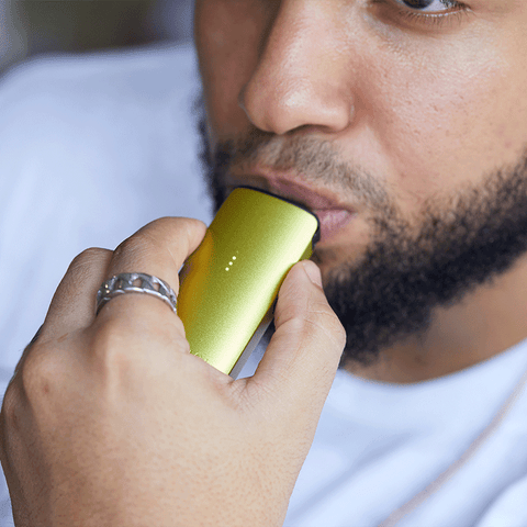 DaVinci MIQRO-C in Yellow lifestyle photo
