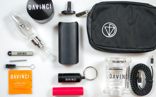 Summer Vape Survival Kit by DaVinci